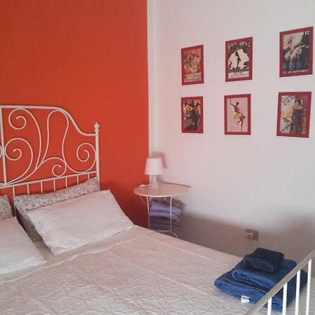 Su Planu Bed & Breakfast กาญารี ห้อง รูปภาพ