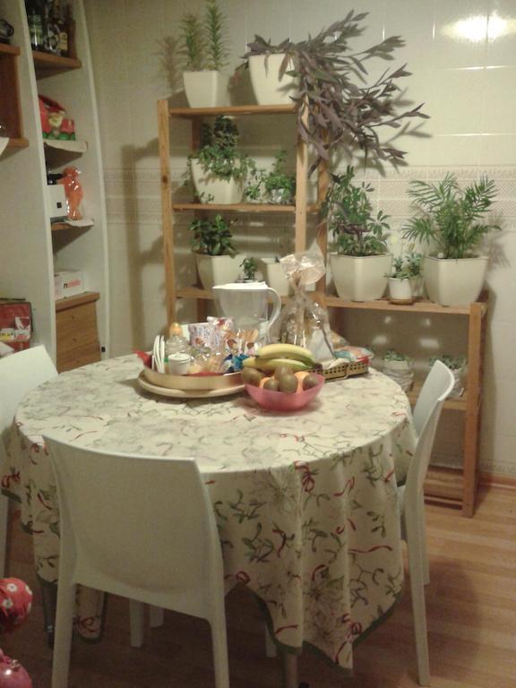 Su Planu Bed & Breakfast กาญารี ห้อง รูปภาพ