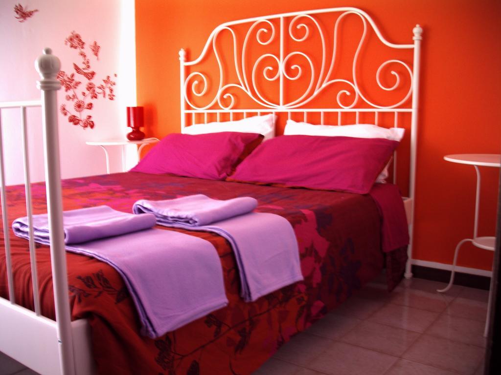Su Planu Bed & Breakfast กาญารี ห้อง รูปภาพ