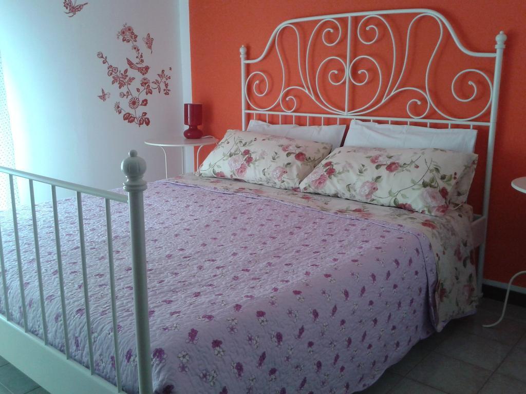 Su Planu Bed & Breakfast กาญารี ห้อง รูปภาพ